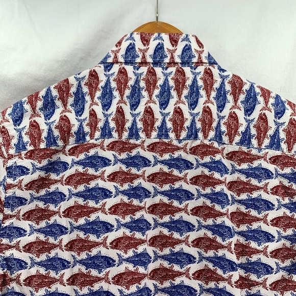 Zipcode Men’s small short sleeve button down shirt NWT red blue fish - Picture 10 of 17